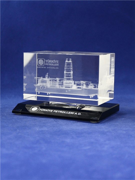 Nur Plaket NP-176 kodlu lazer ürün, 11,5 × 7 cm