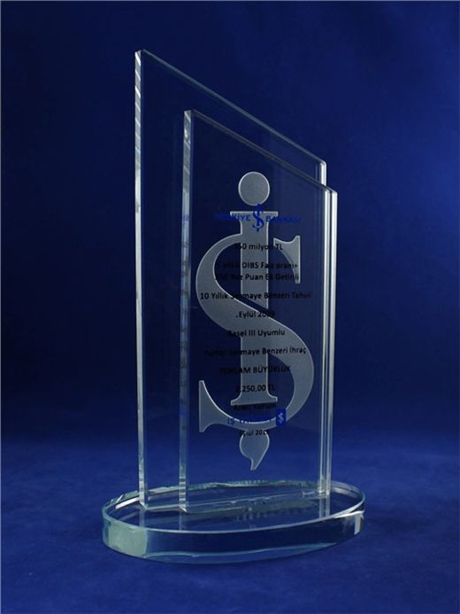 Nur Plaket NP-086 kodlu plaket, 14 × 23 cm